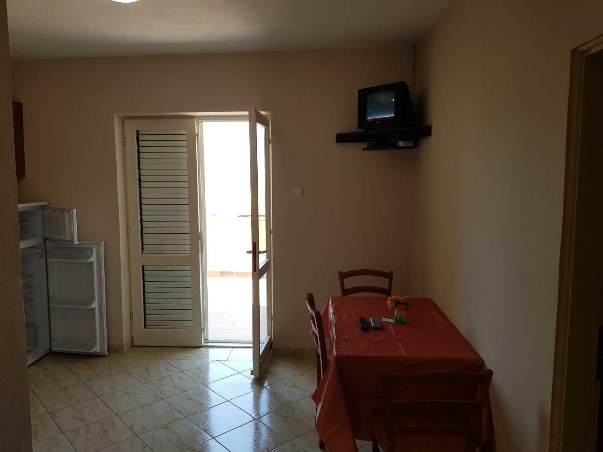 Apartmani Rosa Zubovići Exteriör bild